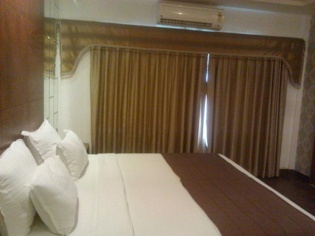 The Shiv Nautica Hotel Mundra Luaran gambar